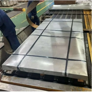Issiq {{0} latle galvanizli po'latdan yasalgan po'lat zichning oldini olish